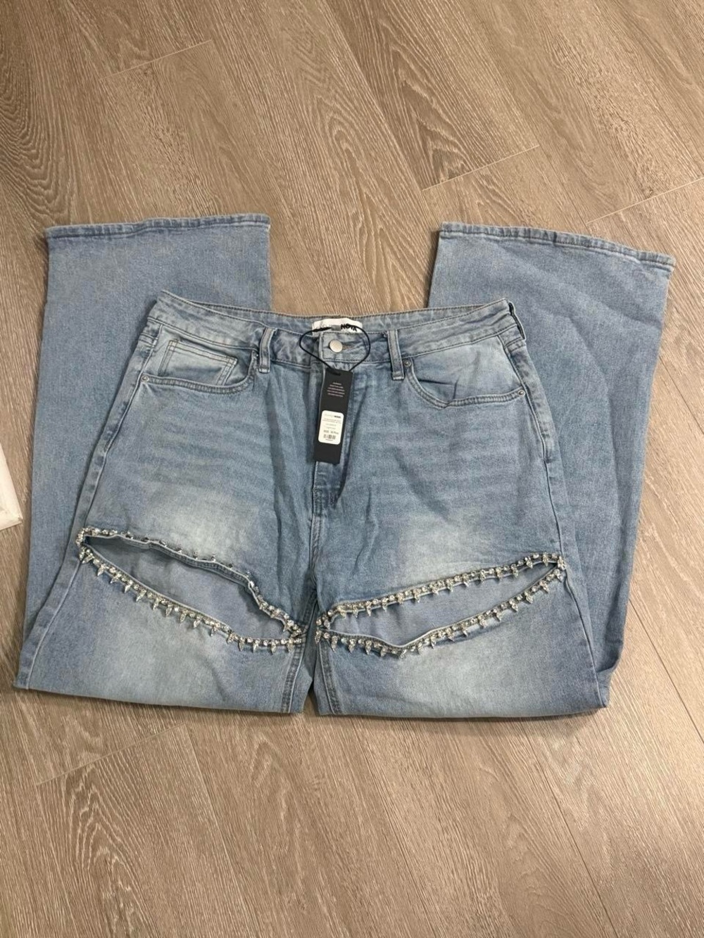 Fashion Nova NWT You Belong With Me Stretch Embellished Straight Jeans, 16 Plus - Picture 5 of 6